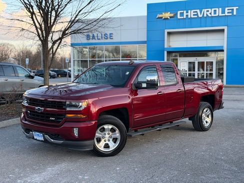 Used 2017 Chevrolet Silverado 1500 LT w/ All Star Edition image 9