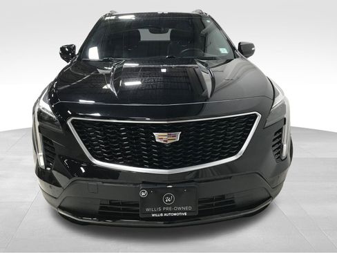 Used 2019 Cadillac XT4 Sport AWD/4WD image 2