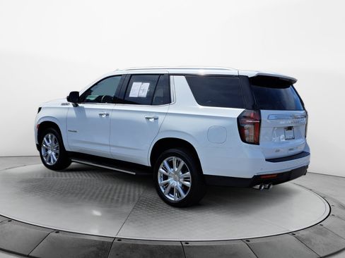 Used 2024 Chevrolet Tahoe High Country AWD/4WD image 5
