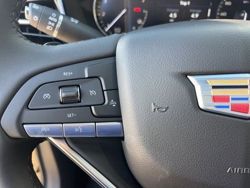 New 2025 Cadillac XT6 Luxury image 20