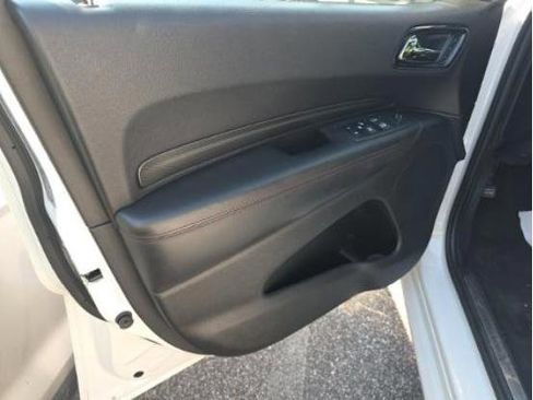 Used 2022 Dodge Durango R/T w/ Blacktop Package AWD/4WD image 8