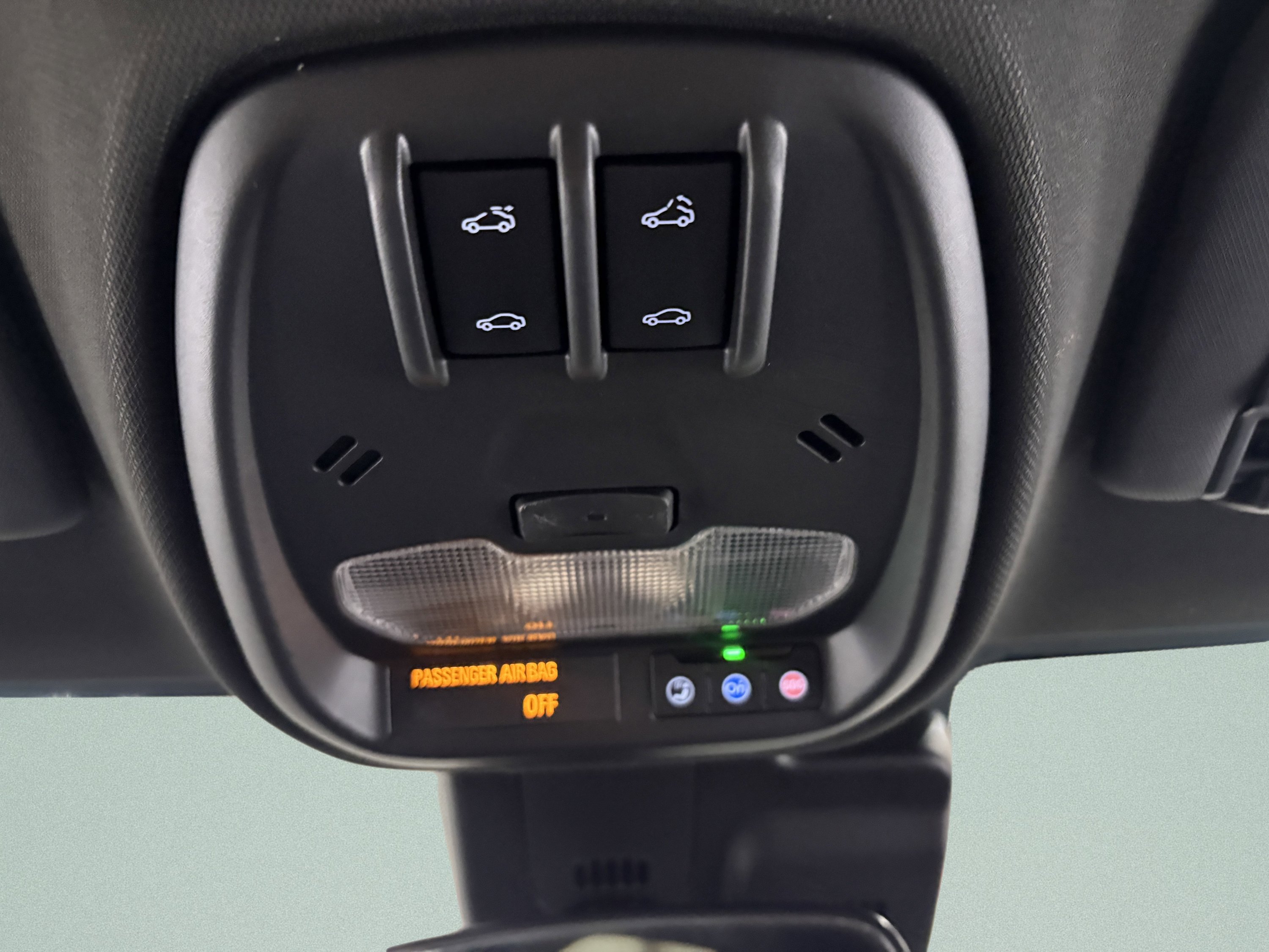 Used 2025 Buick Envista Sport Touring FWD image 29