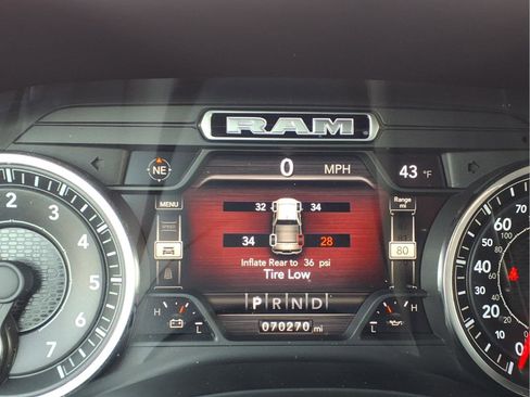 Used 2021 RAM 1500 Big Horn image 18