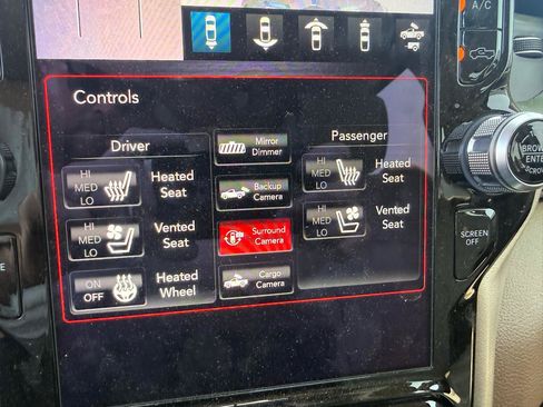 Used 2019 RAM 2500 Laramie AWD/4WD image 32