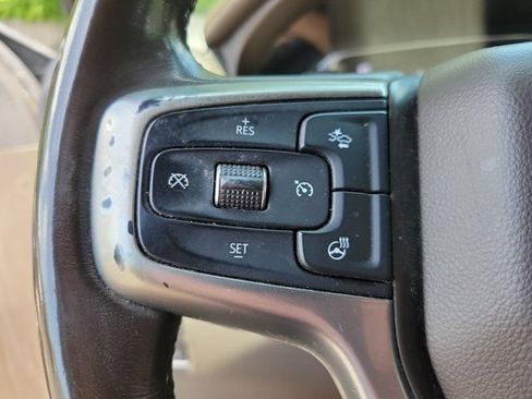 Used 2020 Chevrolet Silverado 1500 LTZ w/ LTZ Premium Package AWD/4WD image 18