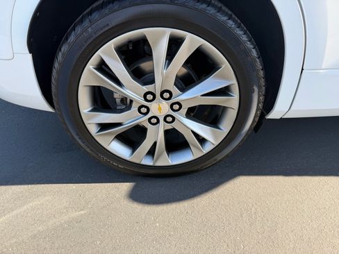 Used 2019 Chevrolet Blazer Premier w/ Sun and Wheels Package FWD image 30