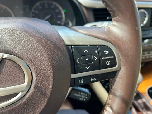 Used 2019 Lexus RX 350 AWD w/ Navigation Package image 20