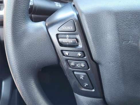 Used 2023 Nissan Frontier SV w/ Technology Package image 35