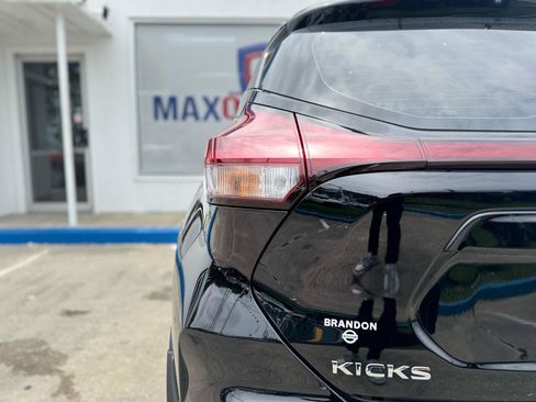 Used 2024 Nissan Kicks S FWD image 36