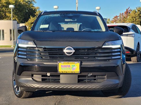 New 2026 Nissan Kicks SV image 2