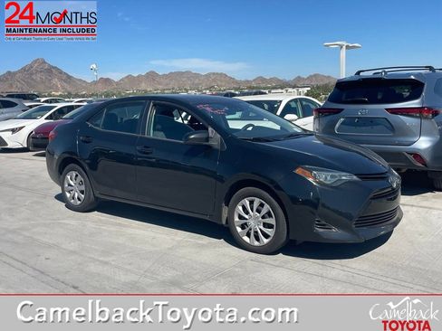 Used 2019 Toyota Corolla LE image 1