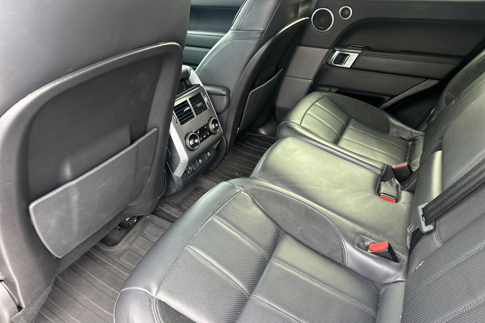Used 2022 Land Rover Range Rover Sport HST AWD/4WD image 14