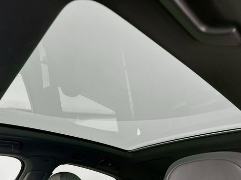 Certified 2023 Porsche Cayenne Platinum Edition AWD/4WD image 25