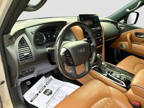 Used 2023 INFINITI QX80 Sensory w/ All-Season Package AWD/4WD image 29