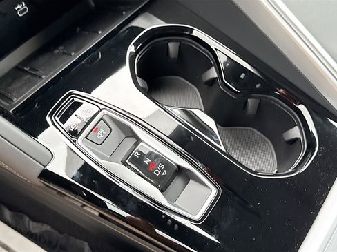 New 2025 Audi Q5 Premium AWD/4WD image 27