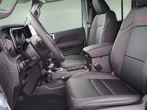 New 2026 Jeep Wrangler Unlimited Rubicon AWD/4WD image 10