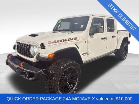 New 2025 Jeep Gladiator Mojave image 3