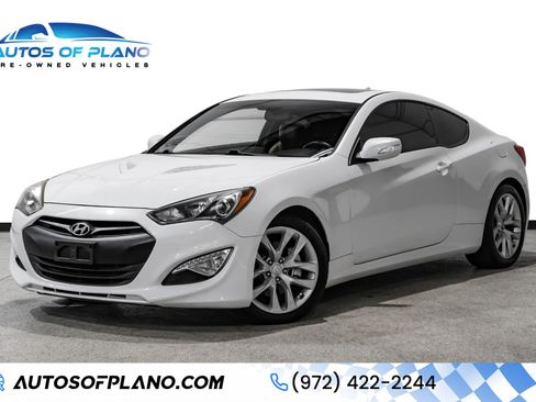 Used 2013 Hyundai Genesis 3.8 RWD image 1