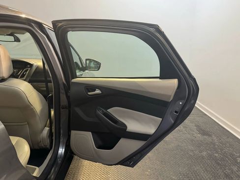 Used 2012 Ford Focus SEL FWD image 27