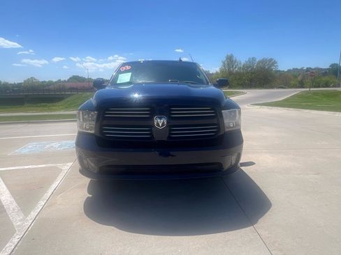 Used 2016 RAM 1500 Big Horn AWD/4WD image 3