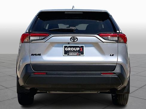 Used 2023 Toyota RAV4 LE image 5