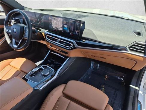 Used 2023 BMW 330i Sedan w/ Premium Package RWD image 22