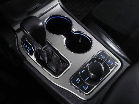 Used 2021 Jeep Grand Cherokee Trailhawk w/ Premium Lighting Group AWD/4WD image 67