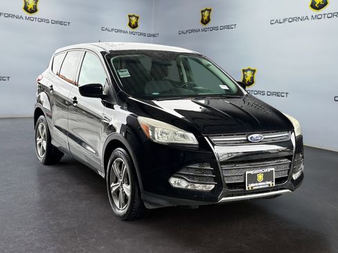 Used 2016 Ford Escape SE image 5