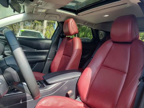 Used 2024 MAZDA CX-30 AWD 2.5 S w/ Preferred Package image 17