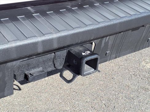 Used 2025 Ford Maverick XLT image 19