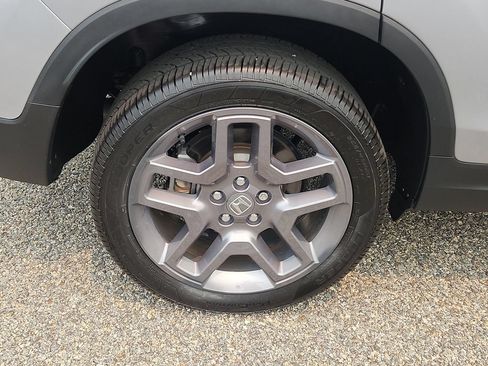 Certified 2023 Honda Passport EX-L image 9