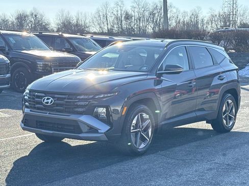 Used 2025 Hyundai Tucson SEL AWD/4WD image 28