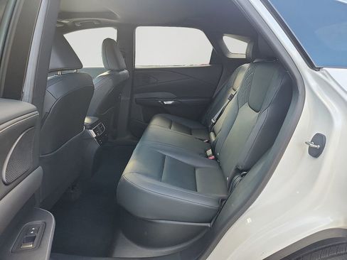 Used 2024 Lexus RX 350 Premium image 8