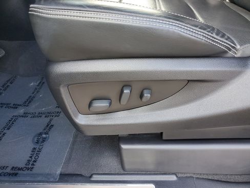 Used 2020 GMC Yukon Denali w/ Denali Ultimate Package image 15