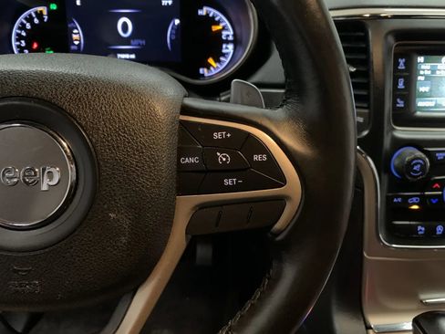 Used 2017 Jeep Grand Cherokee Laredo w/ Quick Order Package 23E image 23