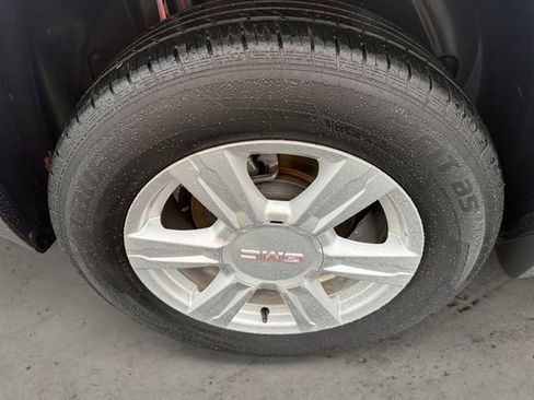 Used 2015 GMC Terrain SLE image 14