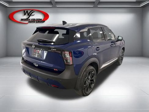Used 2026 Nissan Kicks SR FWD image 6