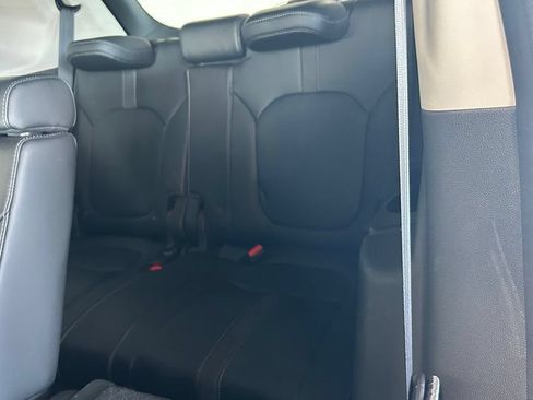 Used 2023 Honda Pilot EX-L image 51