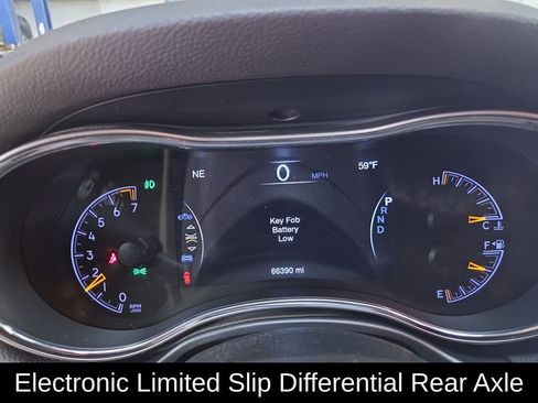 Used 2021 Jeep Grand Cherokee Limited w/ Premium Lighting Group image 16