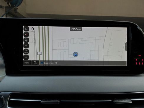 Used 2025 Hyundai Palisade SEL FWD image 35