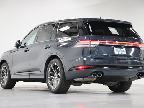 Used 2022 Lincoln Aviator Grand Touring w/ Equipment Group 301A AWD/4WD image 12
