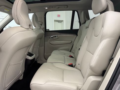 Used 2023 Volvo XC90 B6 Plus w/ Protection Package AWD/4WD image 20