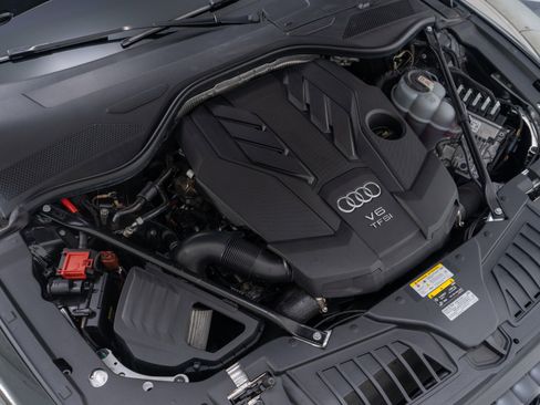 Used 2023 Audi A8 L 3.0T w/ Executive Package image 12