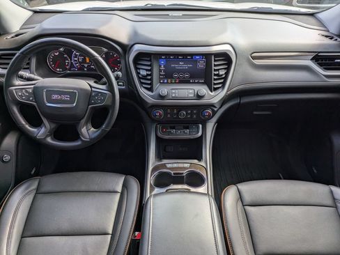 Used 2022 GMC Acadia AT4 w/ Technology Package AWD/4WD image 15