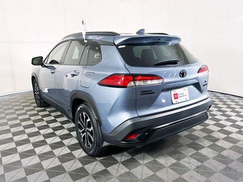 Used 2024 Toyota Corolla Cross AWD Hybrid image 5