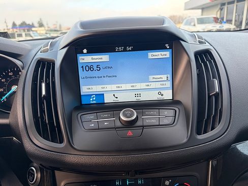 Used 2019 Ford Escape SEL image 24