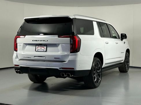 Used 2025 GMC Yukon XL Denali w/ Sun & Power Step Package image 7