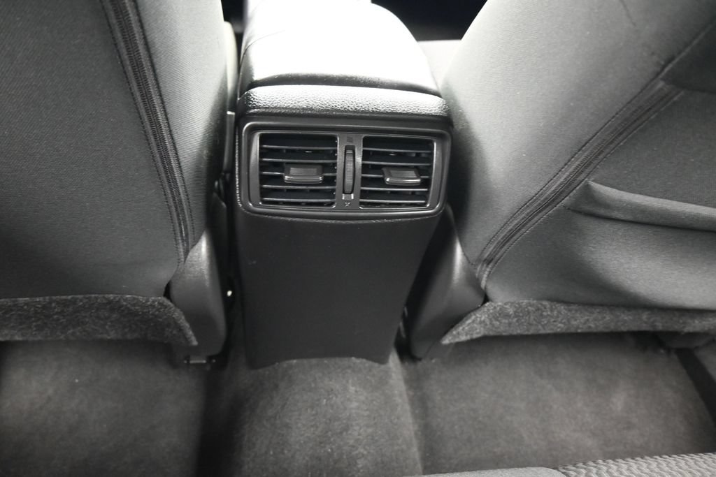 Used 2021 Nissan Rogue Sport S FWD image 34