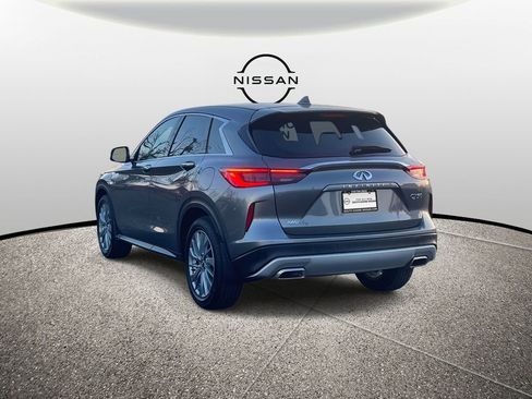 Used 2025 INFINITI QX50 Pure image 6