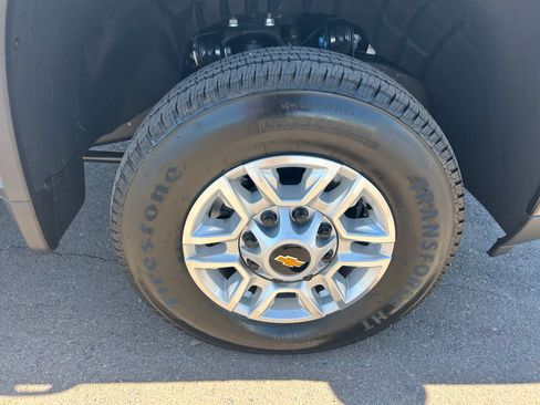 Certified 2026 Chevrolet Silverado 2500 W/T w/ WT Convenience Package AWD/4WD image 9